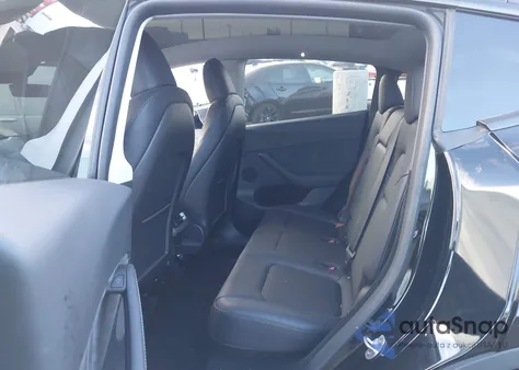 2024 Tesla Model Y from USA, damaged, VIN 7SAYGDEF1RF122502